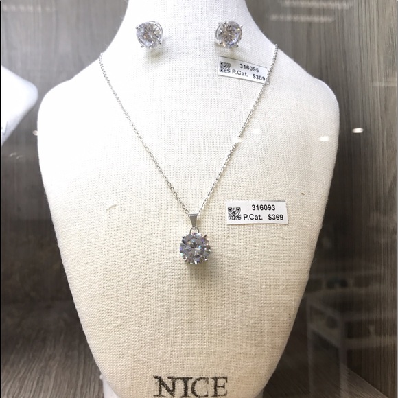 NICE Jewelry - Zirconia Pendant Necklace and Earrings